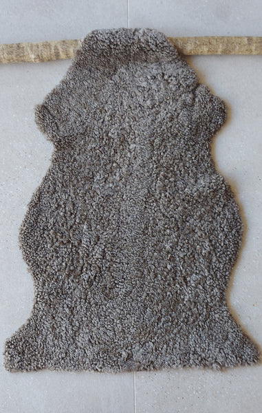 Short Curly English Sheepskin Walnut Throw
