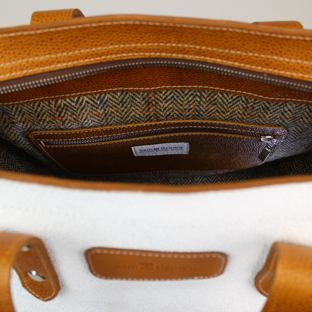 classic-tote-White-calf-grain-tan-handles. Made by Sam Brown London England with Hrris Tweed lining